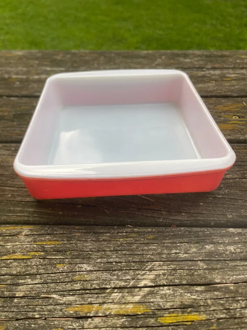 Vintage Pyrex Set of Three Baking Dishes Citrus Colors